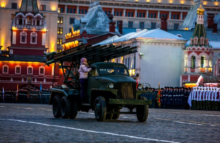 На Красной площади отрепетировали торжественный марш 7 ноября 22 фото