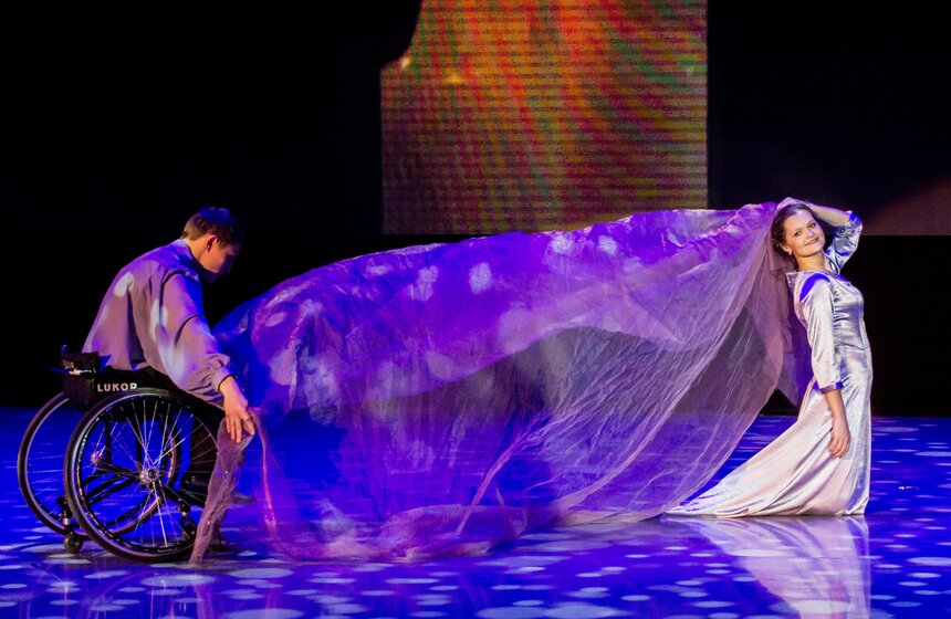 В "Планете КВН" прошел фестиваль Inclusive Dance 16 фото