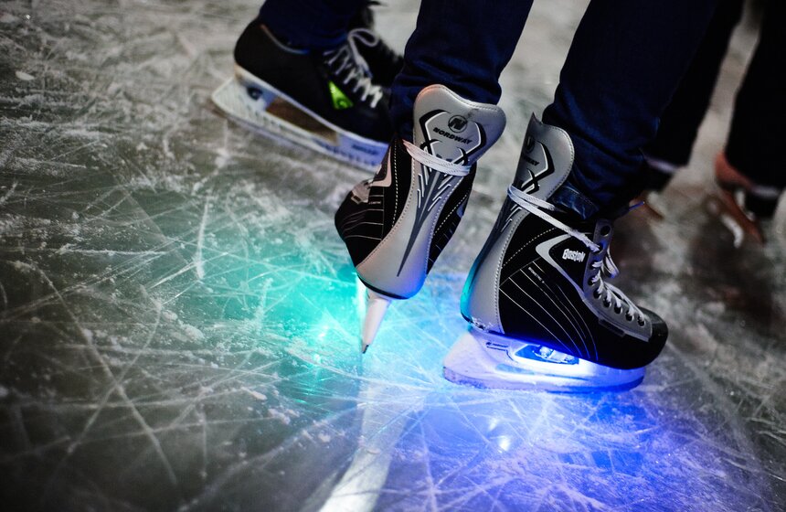 В Измайловском парке открыли каток 18 фото