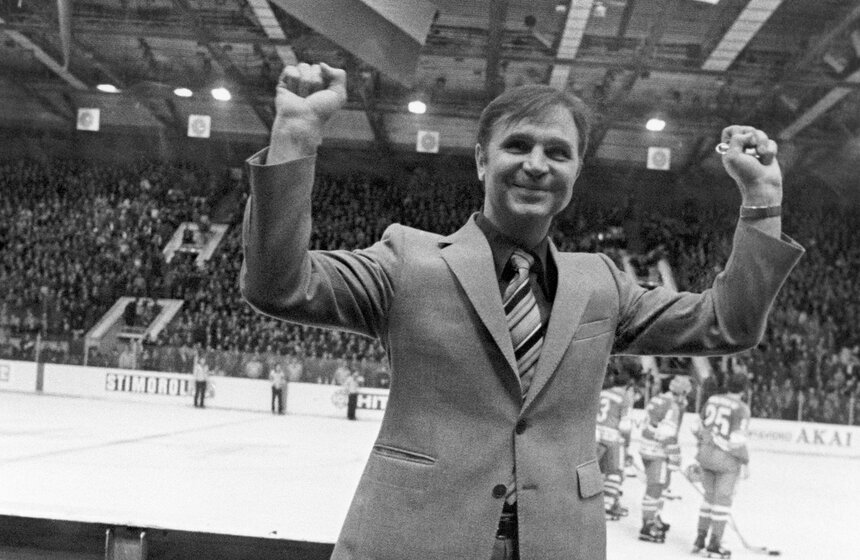 46-й чемпионат мира по хоккею. Матч между сборными СССР и Канады (9:2). Старший тренер сборной СССР Виктор Тихонов после убедительной победы над канадцами. Фото: ТАСС/Уткин Игорь