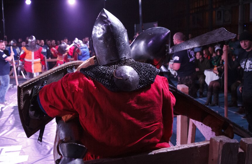 В Москве разыграли Кубок "Динамо" по средневековым боям 16 фото