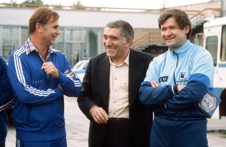 Виктор Тихонов, Армен Джигарханян, Владимир Юрзинов, 1984 год. Фото: ТАСС/Уткин Игорь