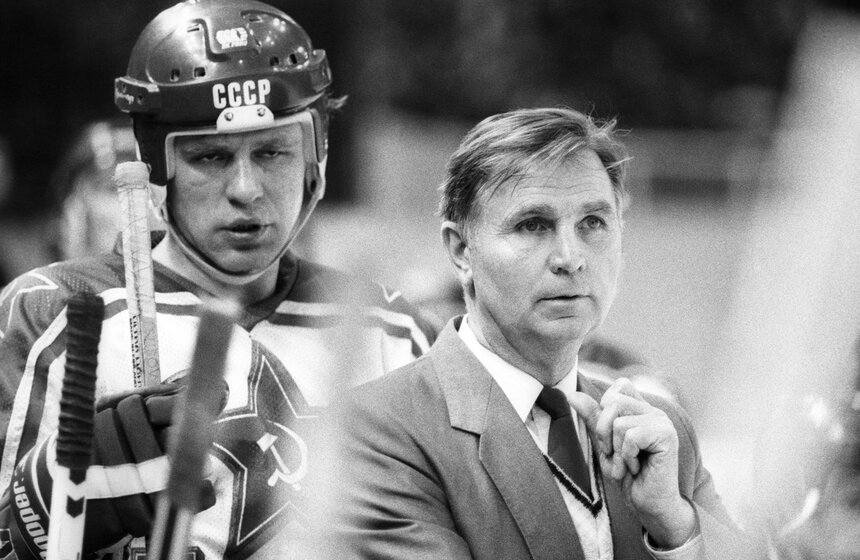 Вячеслав Фетисов и Виктор Тихонов , 1989 год. Фото: ТАСС/Уткин Игорь
