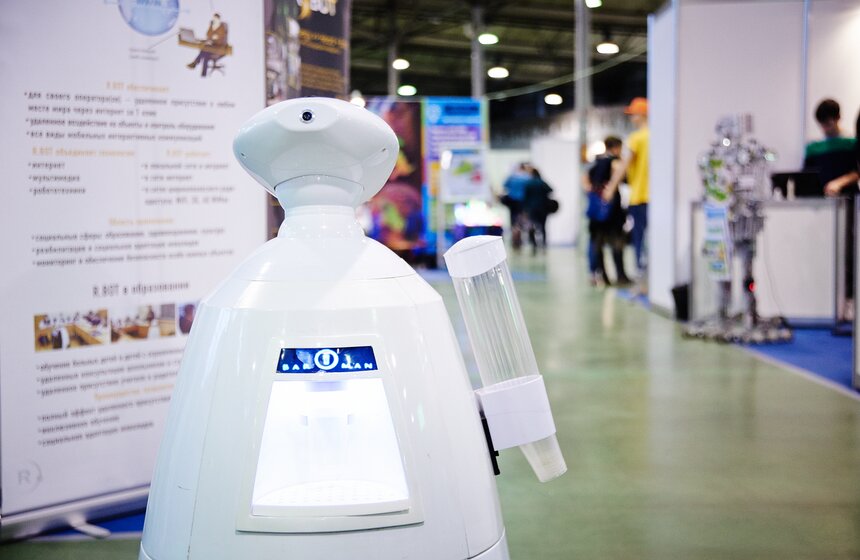 В Москве открылась выставка Robotics Expo 14 фото