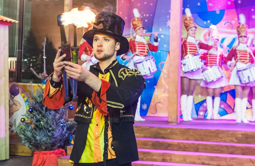 На Красной площади прошло шоу "ГУМ-Боскорад" 16 фото