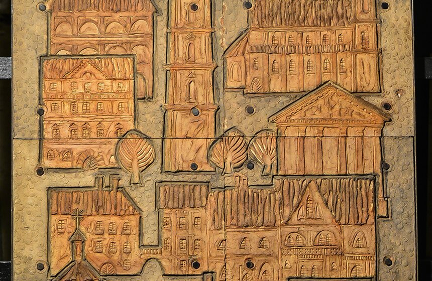 В Музее архитектуры покажут арт-объекты из керамики 12 фото