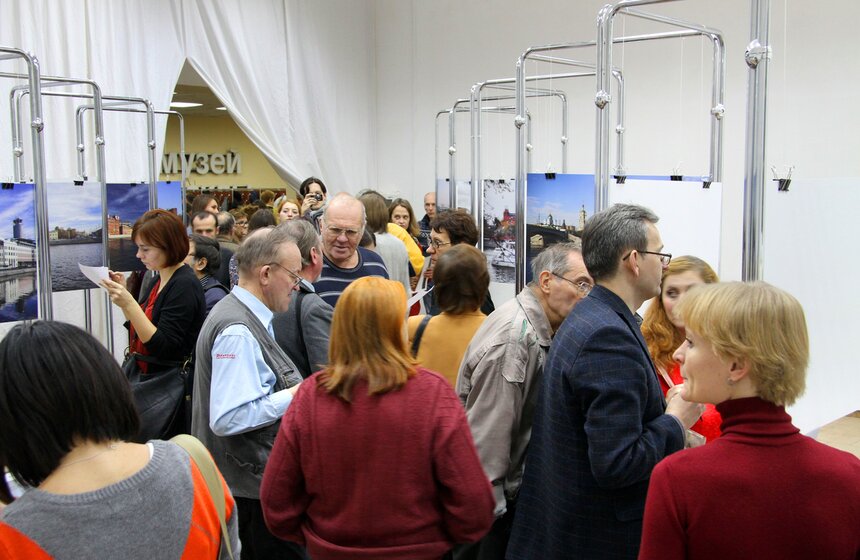 В Музее Москвы открылась выставка "Фабрики на реке" 14 фото