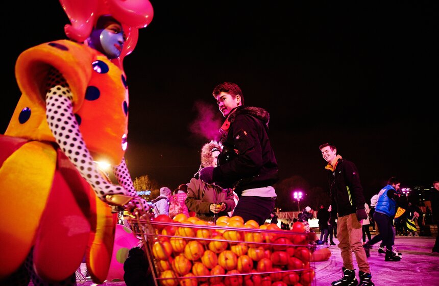 Открылся главный городской каток в парке Горького 12 фото