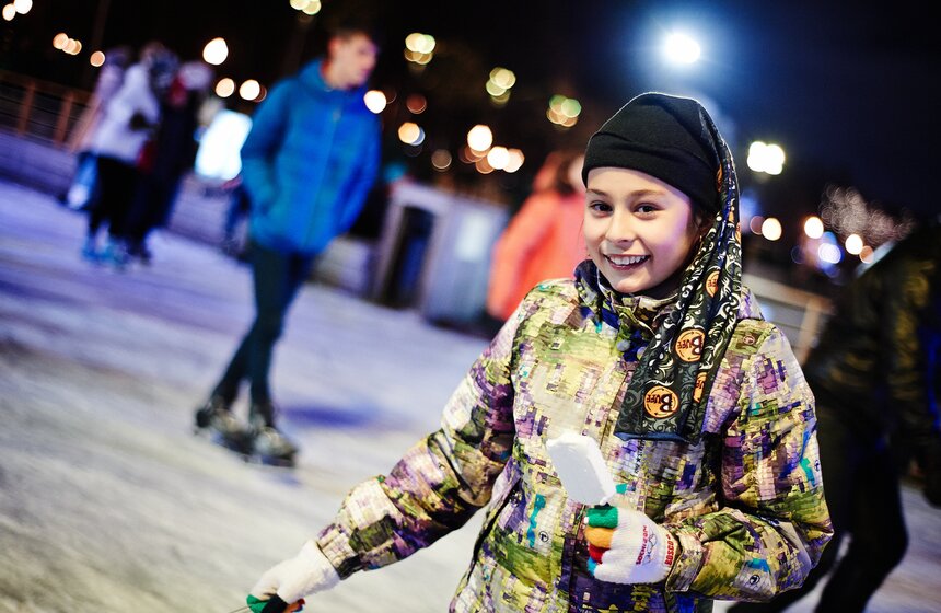 Открылся главный городской каток в парке Горького 18 фото