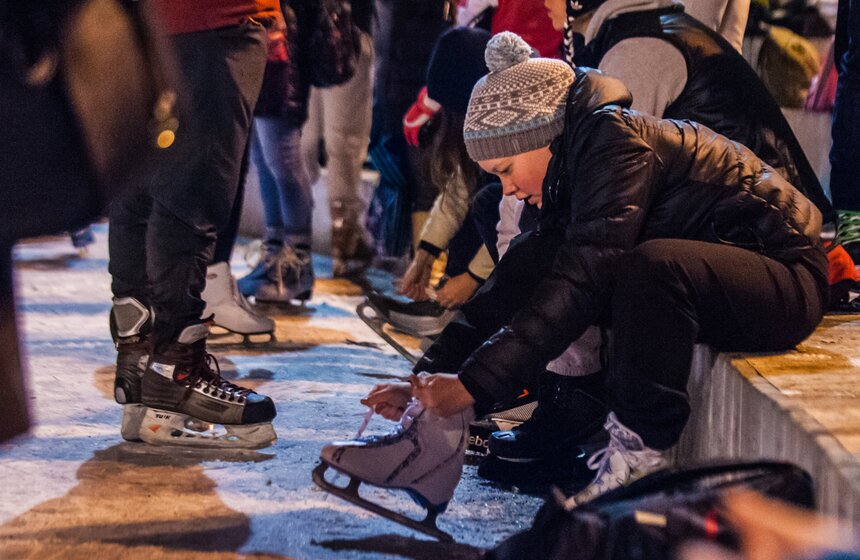 В Сокольниках открылся каток "Лед" 16 фото