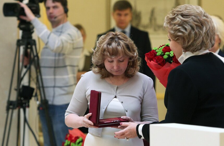 В Москве посмертно наградили погибших на Украине журналистов 10 фото