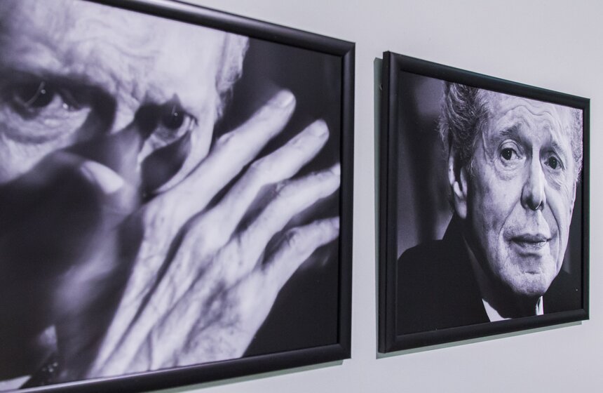 В МВЦ "Рабочий и колхозница" открылась выставка "Энергия поиска" 8 фото