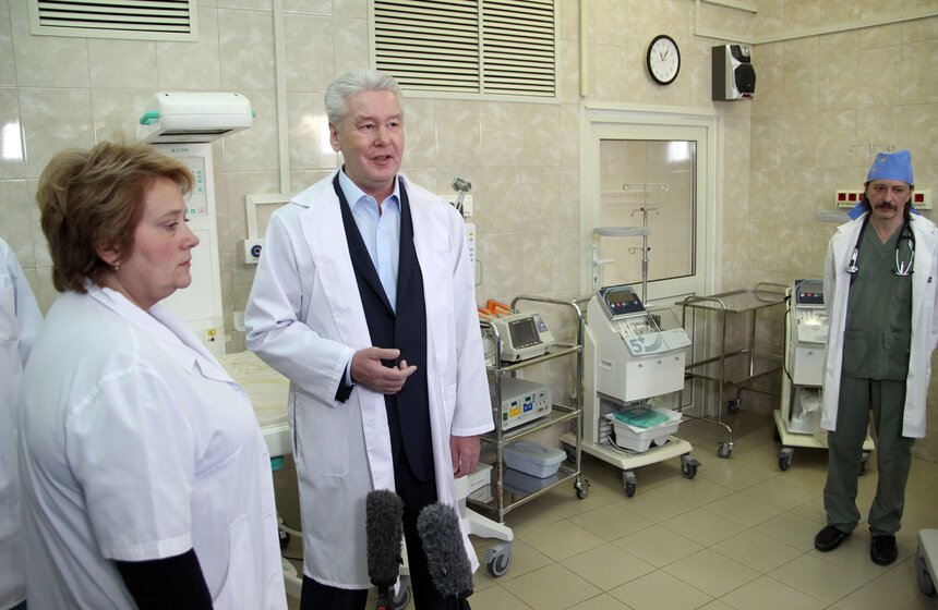 Мэр Москвы осмотрел родильный дом на Нежинской улице 9 фото