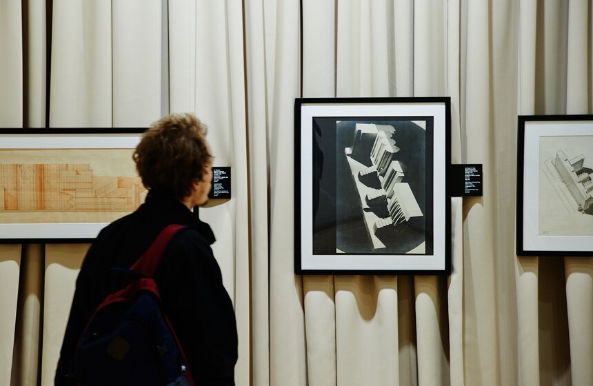 В столице открывается выставка "Кузница большой архитектуры" 15 фото