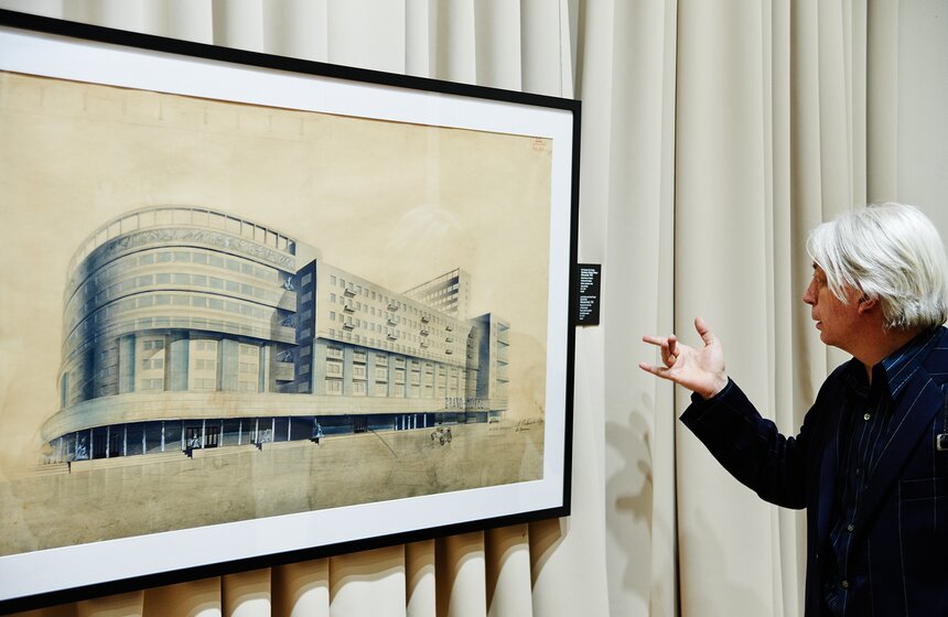 В столице открывается выставка "Кузница большой архитектуры" 21 фото