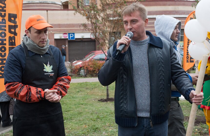 В столице прошла экологическая акция "Сделаем Москву парком!" 9 фото