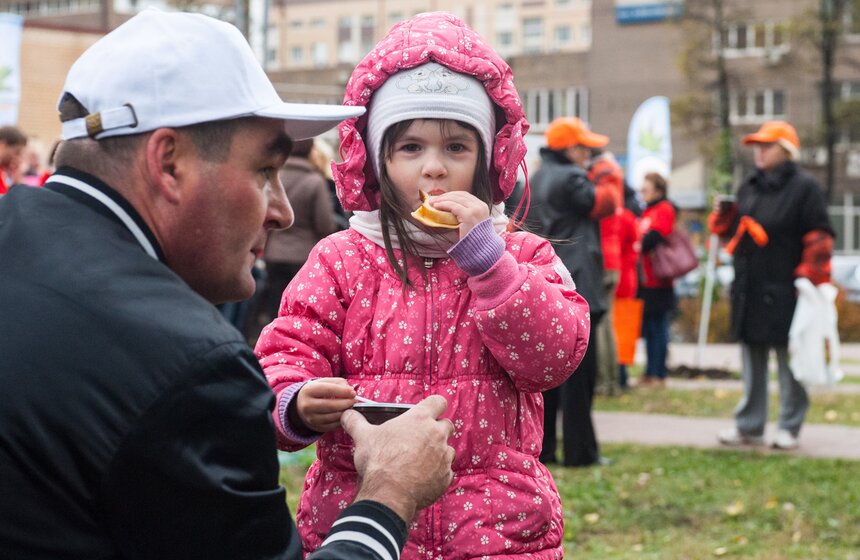 В столице прошла экологическая акция "Сделаем Москву парком!" 13 фото