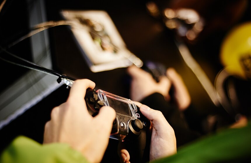 В Москве открылась выставка "Игромир-2014" 28 фото