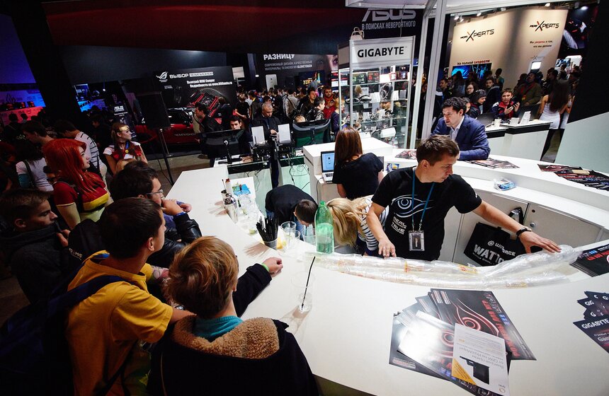 В Москве открылась выставка "Игромир-2014" 31 фото