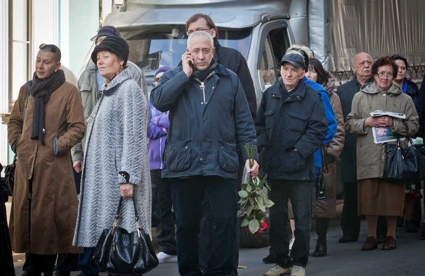 В театре имени Вахтангова простились с Юрием Любимовым 23 фото