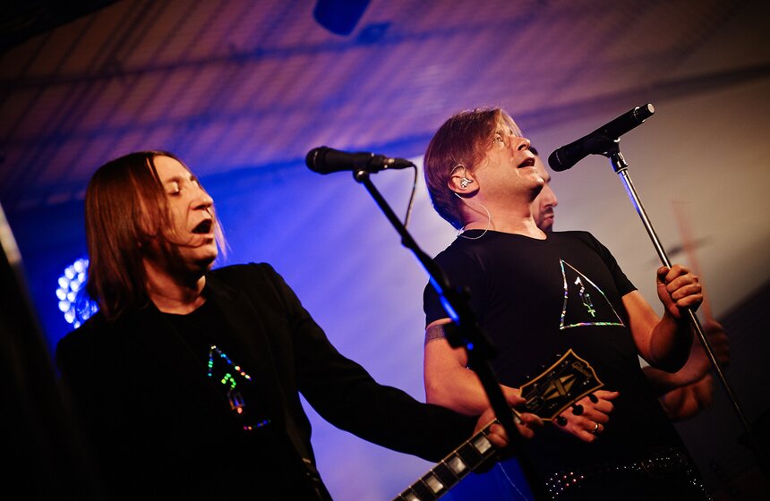 В Шереметьево прошла съемка программы "Живой звук" с "Би-2" 16 фото