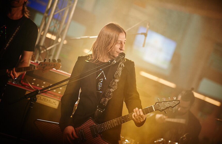 В Шереметьево прошла съемка программы "Живой звук" с "Би-2" 9 фото