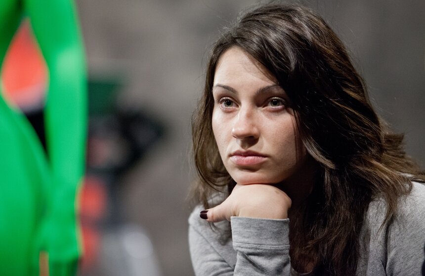 В Театре наций представили спектакль "Бросить легко" 29 фото