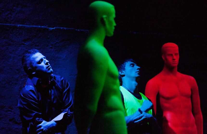 В Театре наций представили спектакль "Бросить легко" 14 фото