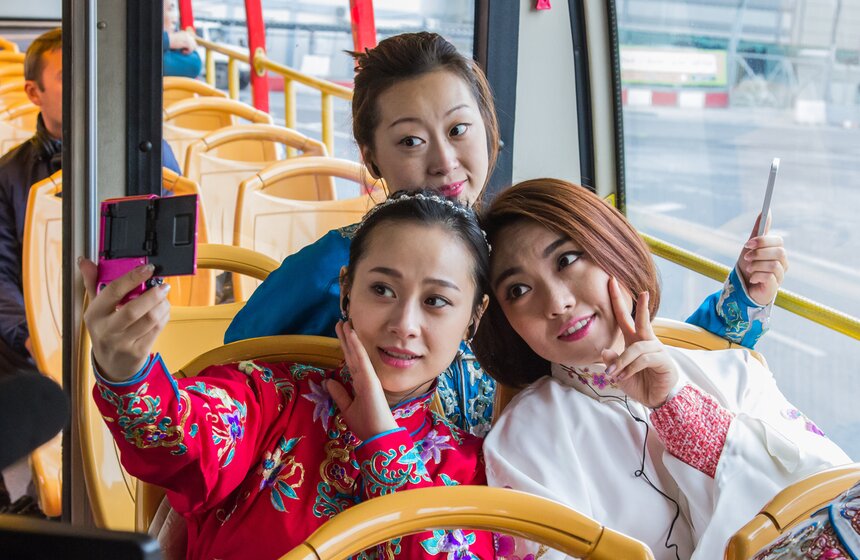 Артисты Пекинской оперы совершили путешествие по Москве 11 фото