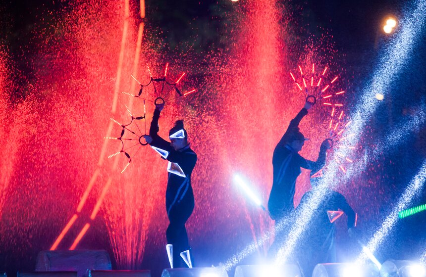 Стартовал фестиваль "Круг света" 12 фото