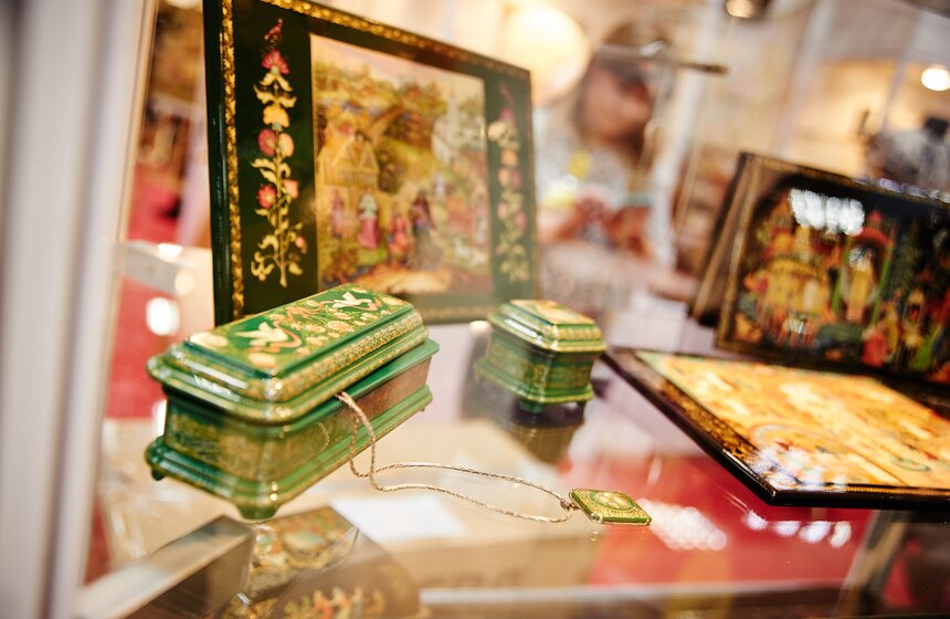 В "Экспоцентре" представили научное шоу "Артнаука" 10 фото