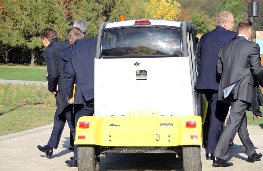 Работы по благоустройству парка "Садовники" завершены 13 фото