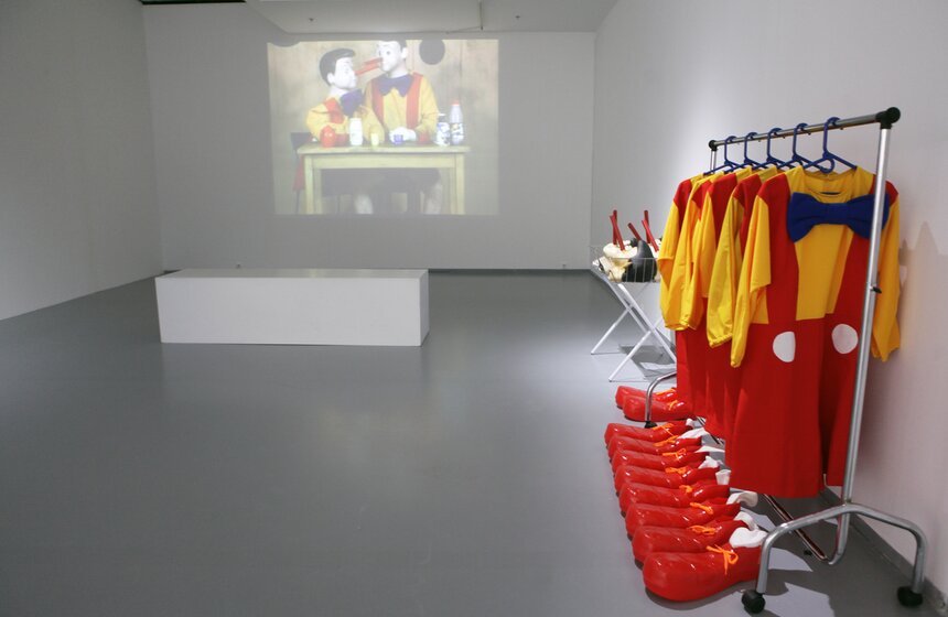 В МАММ открылась выставка "Дорогая, я переделал коллекцию!" 6 фото