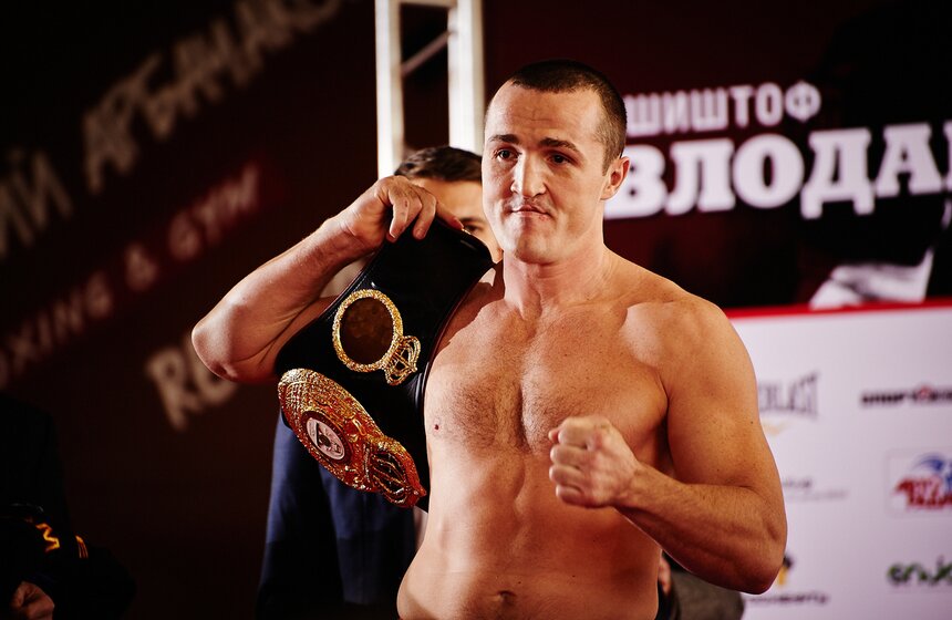 Дрозд и Лебедев прошли процедуру взвешивания перед поединками 15 фото