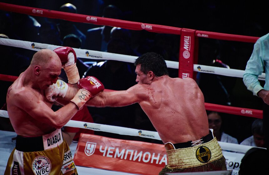 В Москве прошли поединки Дрозд-Влодарчик и Лебедев-Колодзей 20 фото