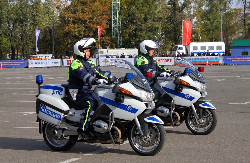 В "Лужниках" прошел спортивный праздник столичной полиции 17 фото