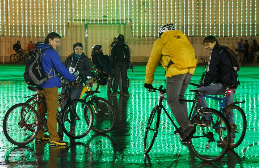 В Москве прошла Пушкинская Велоночь 15 фото