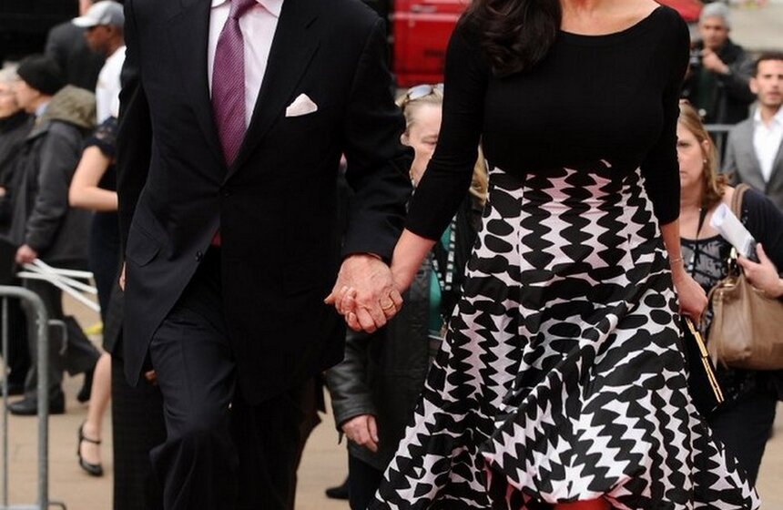 Майкл Дуглас и Кэтрин Зета-Джонс отмечают двойной юбилей 8 фото