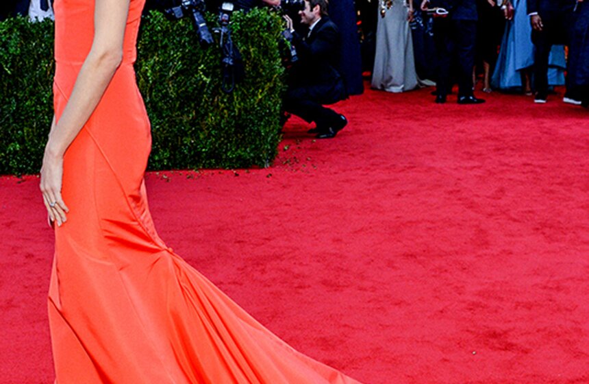 Элисон Уильямс в платье Oscar de la Renta