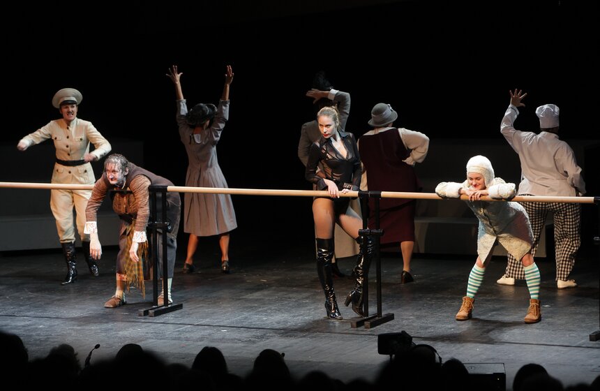 Театр "Сатирикон" отметил свое 75-летие 22 фото