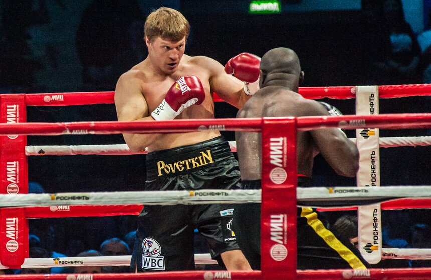 Александр Поветкин победил в поединке против Карлоса Такамы 7 фото