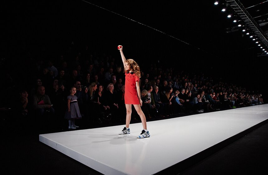 На Mercedes-Benz Fashion Week Russia прошел день детской моды 14 фото