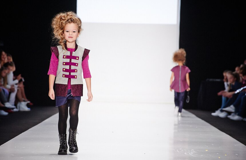 На Mercedes-Benz Fashion Week Russia прошел день детской моды 18 фото