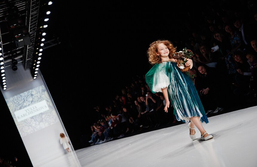На Mercedes-Benz Fashion Week Russia прошел день детской моды 4 фото