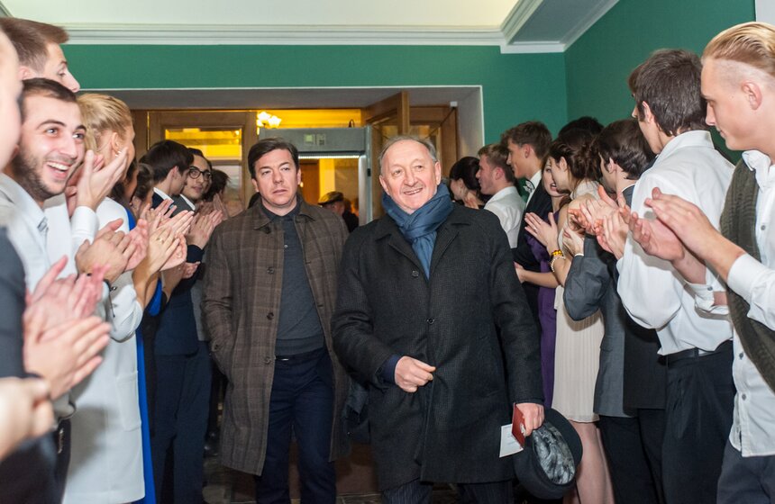 В Театре имени Вахтангова отпраздновали юбилей "Щуки" 11 фото