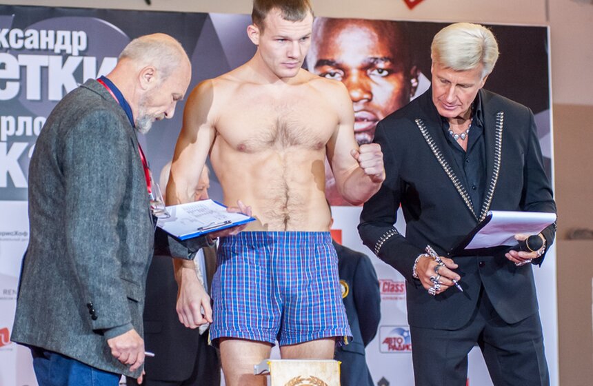 Перед боем Поветкин - Такама прошла процедура взвешивания 4 фото