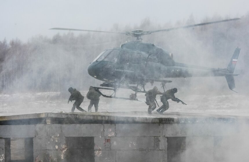 На выставке "ИнтерПолитех" провели учебный бой 21 фото