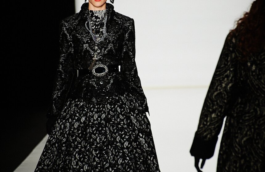 Показ Вячеслава Зайцева открыл Mercedes-Benz Fashion Week Russia 15 фото