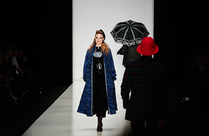 Показ Вячеслава Зайцева открыл Mercedes-Benz Fashion Week Russia 17 фото