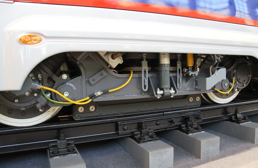 На ВДНХ открылась выставка "ЭкспоСитиТранс-2014" 20 фото